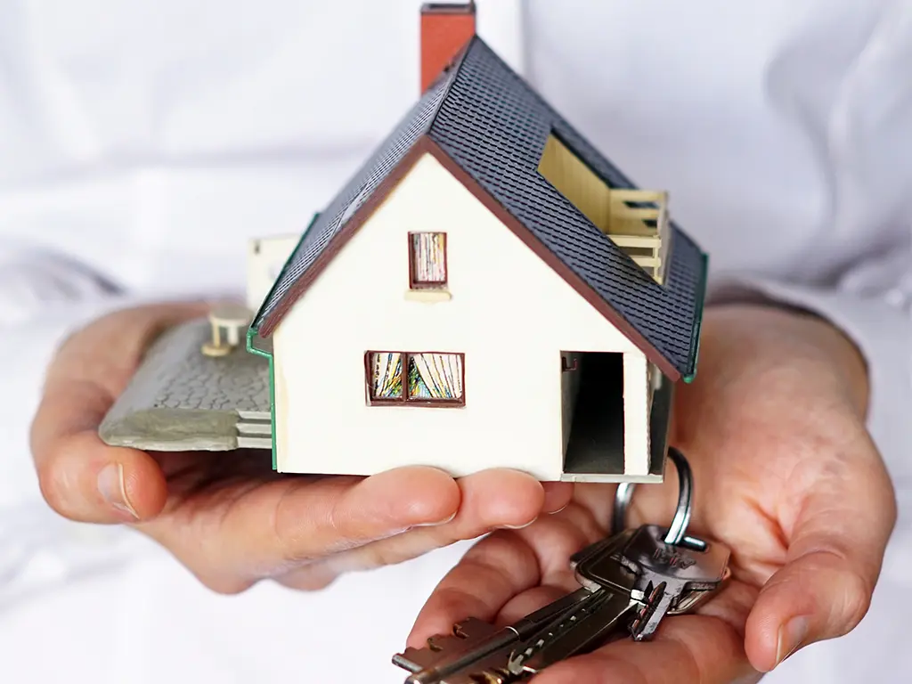 Jak sprzedać dom w Warszawie bez agencji